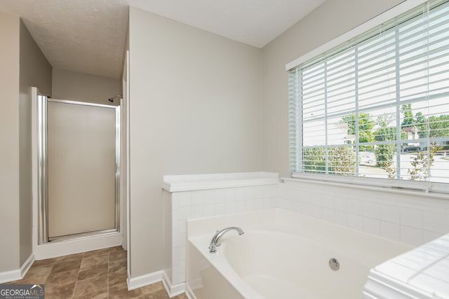 1405 Buckingham Place, Stockbridge, GA 30281