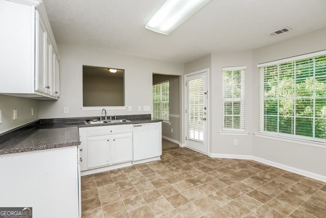 1405 Buckingham Place, Stockbridge, GA 30281