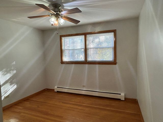 5350 N Central Avenue 1st, Chicago, IL 60630