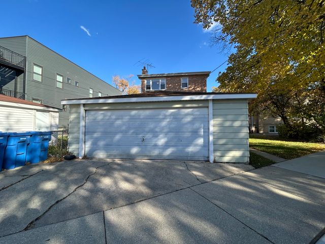 5350 N Central Avenue 1st, Chicago, IL 60630