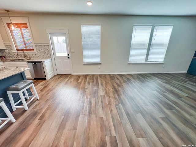 7415 VIRIDIAN VW, San Antonio, TX 78253