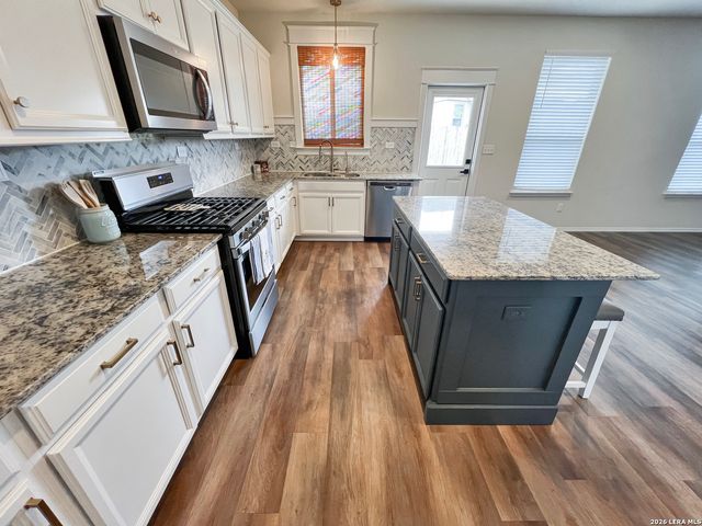 7415 VIRIDIAN VW, San Antonio, TX 78253