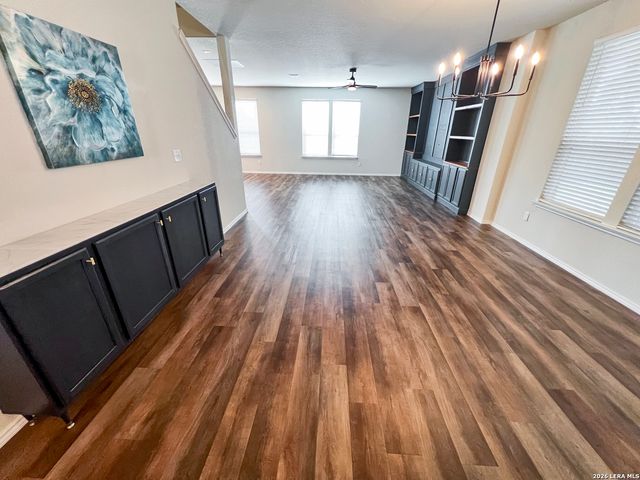 7415 VIRIDIAN VW, San Antonio, TX 78253