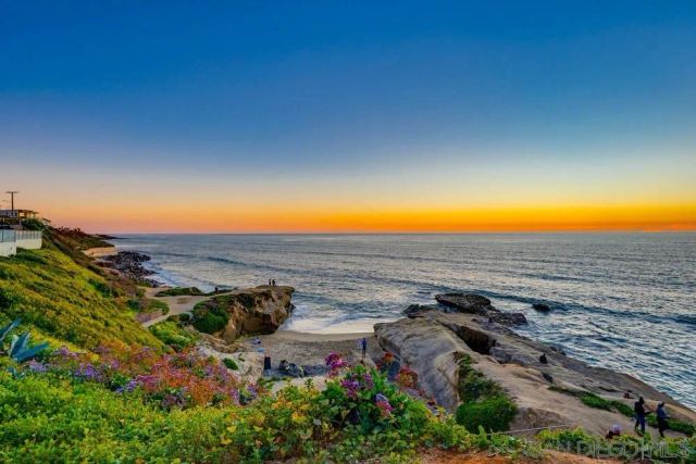 5015 Santa Cruz Ave 209, San Diego, CA 92107