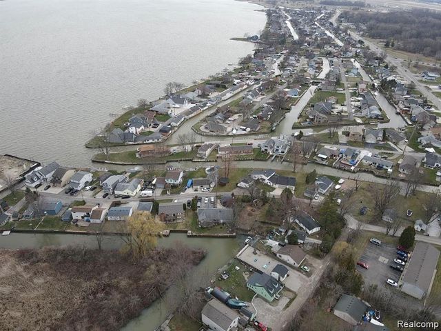 29401 WAND Drive, Chesterfield Township, MI 48047