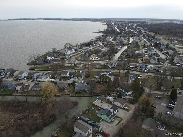 29401 WAND Drive, Chesterfield Township, MI 48047