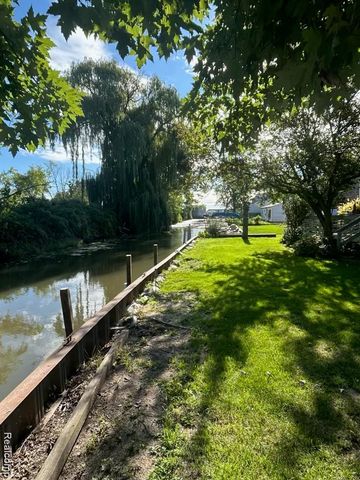 29401 WAND Drive, Chesterfield Township, MI 48047