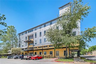 525 S School 450, Fayetteville, AR 72701