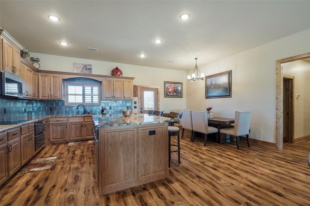 12880 N County Line, Ponder, TX 76259