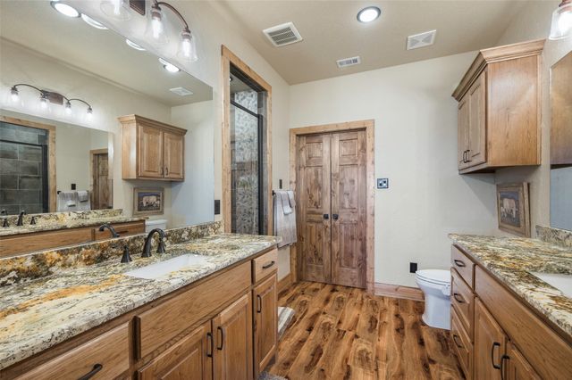 12880 N County Line, Ponder, TX 76259