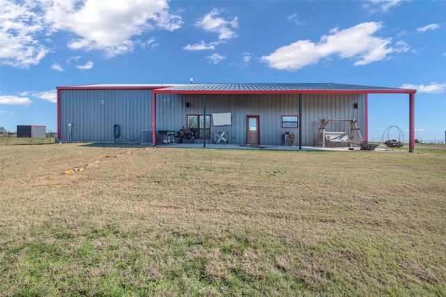 12880 N County Line, Ponder, TX 76259