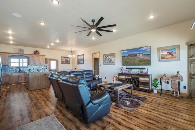 12880 N County Line, Ponder, TX 76259