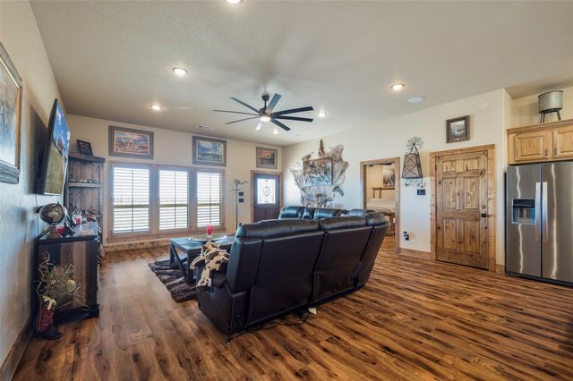 12880 N County Line, Ponder, TX 76259