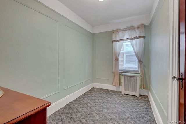 7718 86th Street, Glendale, NY 11385