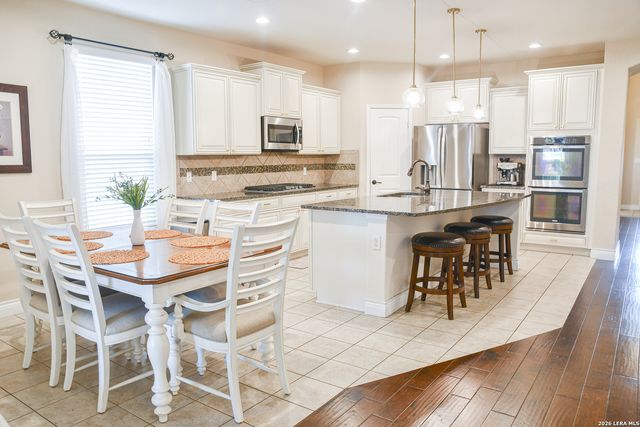 27419 Valle Bluff, Boerne, TX 78015