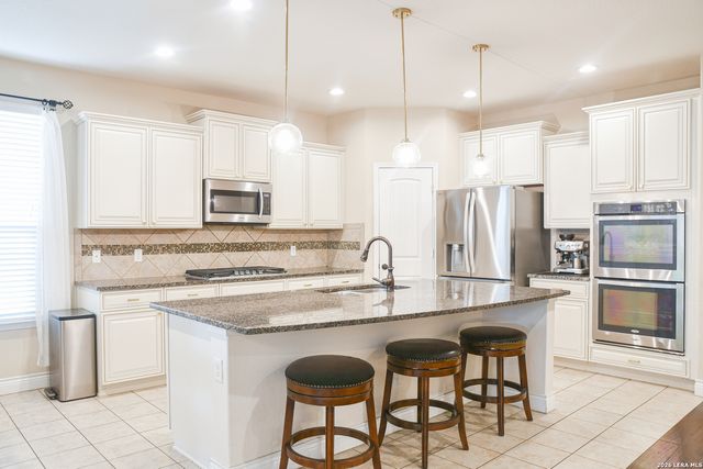 27419 Valle Bluff, Boerne, TX 78015