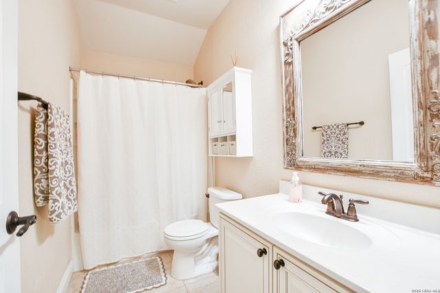 27419 Valle Bluff, Boerne, TX 78015