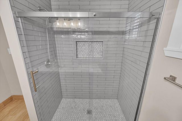 1807 Summer Street, Houston, TX 77007