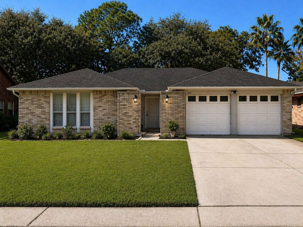 309 Meadow Wood Court, League City, TX 77573