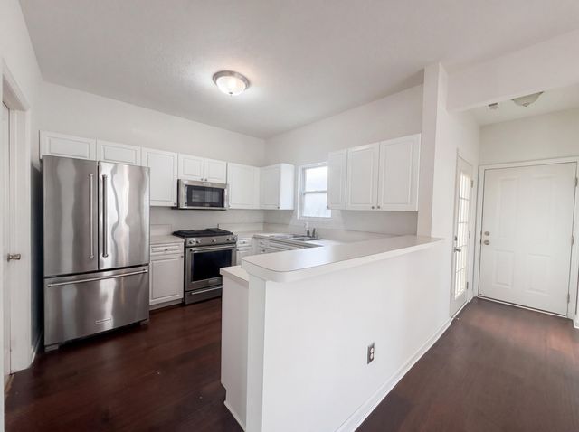 825 Summerville Drive, Delaware, OH 43015
