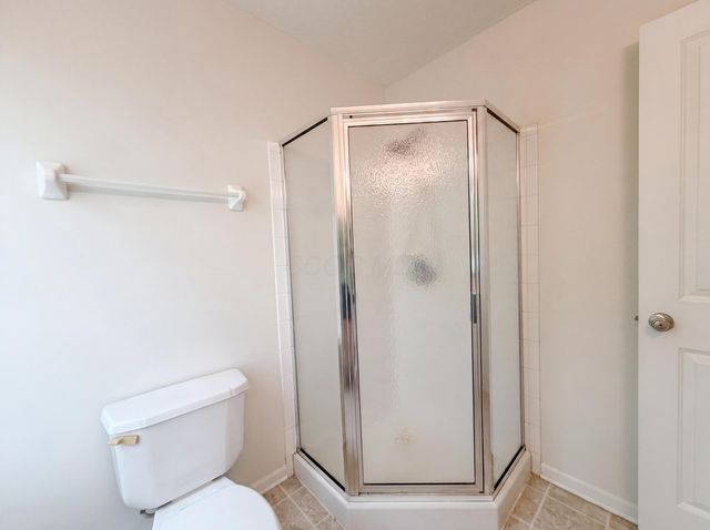 825 Summerville Drive, Delaware, OH 43015