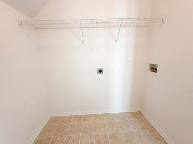 825 Summerville Drive, Delaware, OH 43015