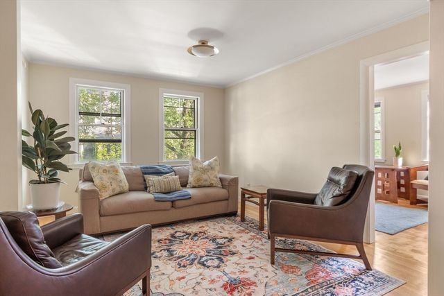172 Summer St, Somerville, MA 02143