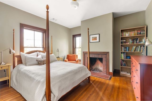 172 Summer St, Somerville, MA 02143