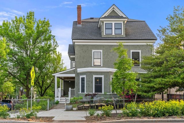 172 Summer St, Somerville, MA 02143