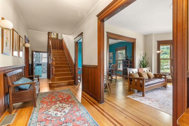 172 Summer St, Somerville, MA 02143