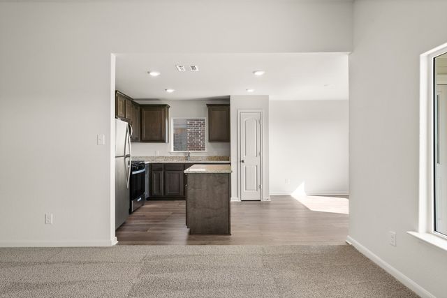 13429 Gitty Up Circle, Cresson, TX 76035