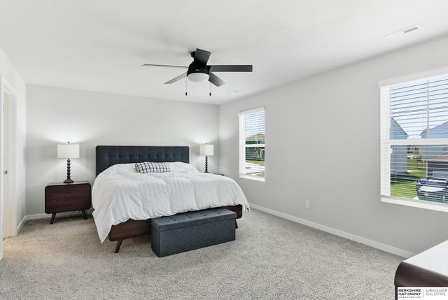 11612 Port Royal Drive, Papillion, NE 68046