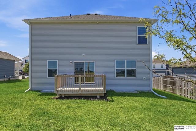 11612 Port Royal Drive, Papillion, NE 68046
