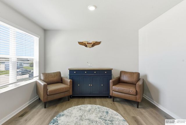 11612 Port Royal Drive, Papillion, NE 68046