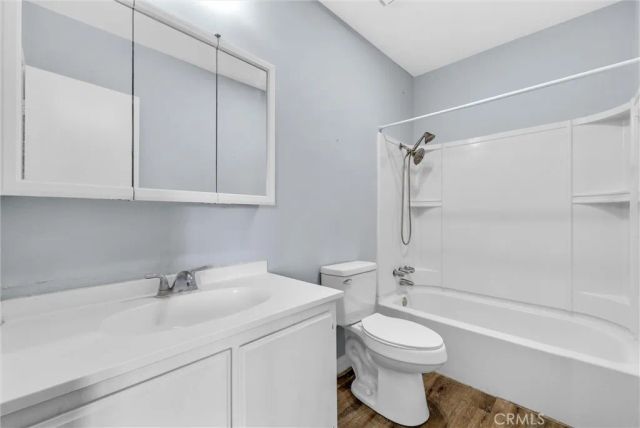 1735 E Washington Street B28, Colton, CA 92324