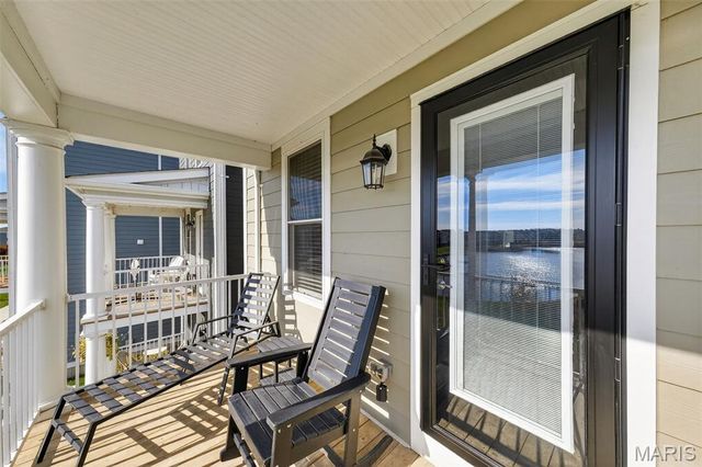 3136 Pirogue Way, St Charles, MO 63301