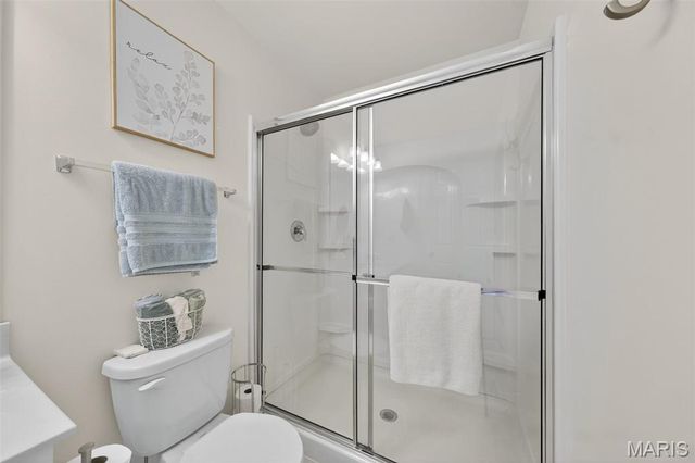 3136 Pirogue Way, St Charles, MO 63301