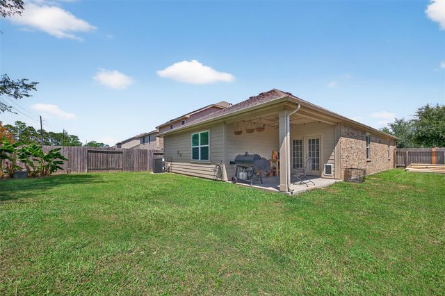 542 Oporto Path, Crosby, TX 77532