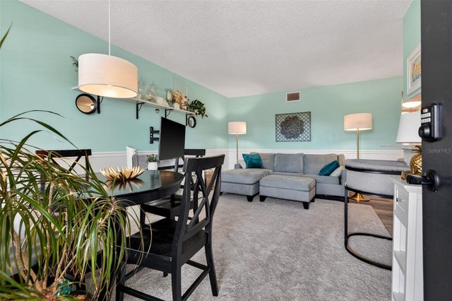 4000 3RD STREET N 304, St Petersburg, FL 33703