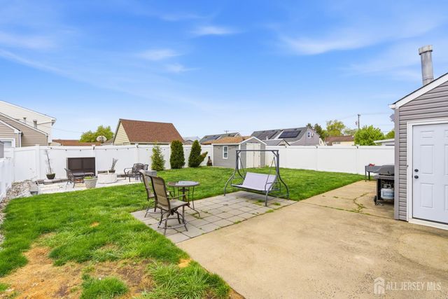 93 Marion Street, Carteret, NJ 07008