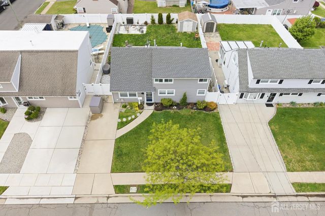 93 Marion Street, Carteret, NJ 07008
