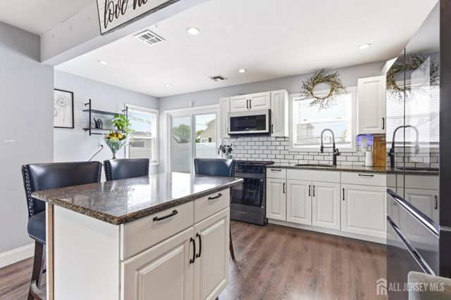 93 Marion Street, Carteret, NJ 07008