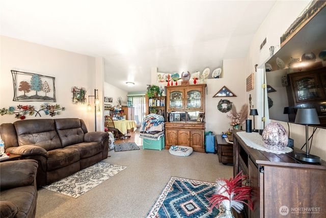 16826 Sheldon Lane SW, Rochester, WA 98579