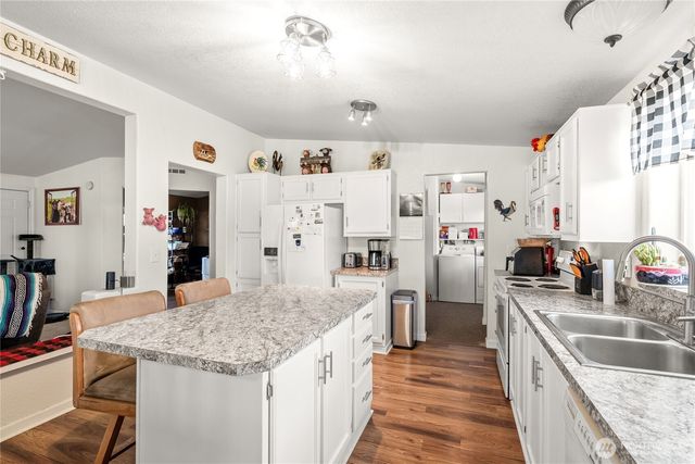 16826 Sheldon Lane SW, Rochester, WA 98579