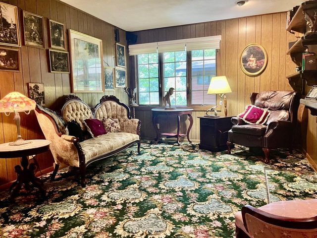 9823 256th AVENUE, Salem, WI 53168