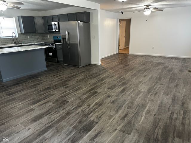 310 E Sycamore Street, Westport, IN 47283