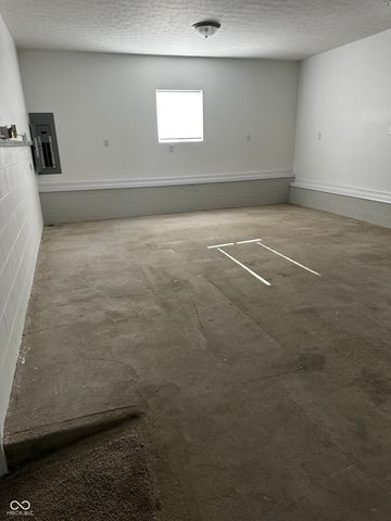 310 E Sycamore Street, Westport, IN 47283
