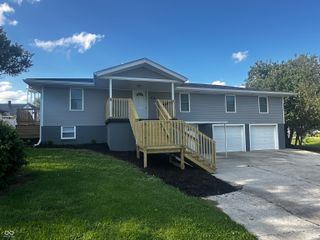 310 E Sycamore Street, Westport, IN 47283