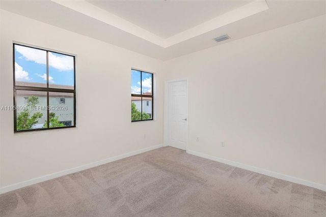 3326 W 112th St 3326, Hialeah, FL 33018