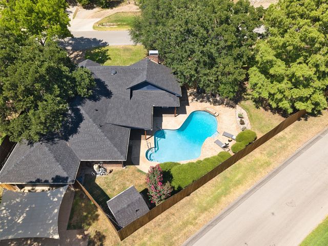 5706 Trail Lake Drive, Arlington, TX 76016